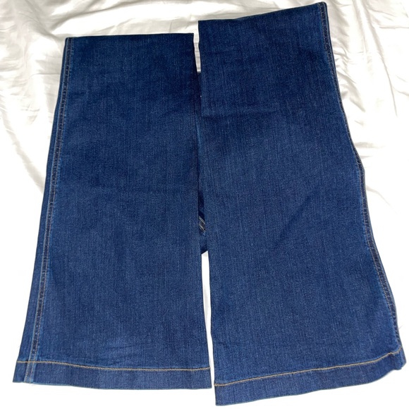 SPANX WOMEN’S FLARE JEANS - Picture 4 of 6